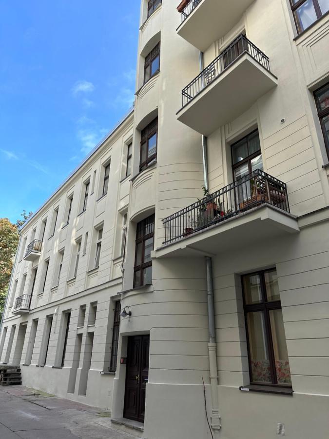 P-122 Piotrkowska Apartment. Lodz  Exterior photo